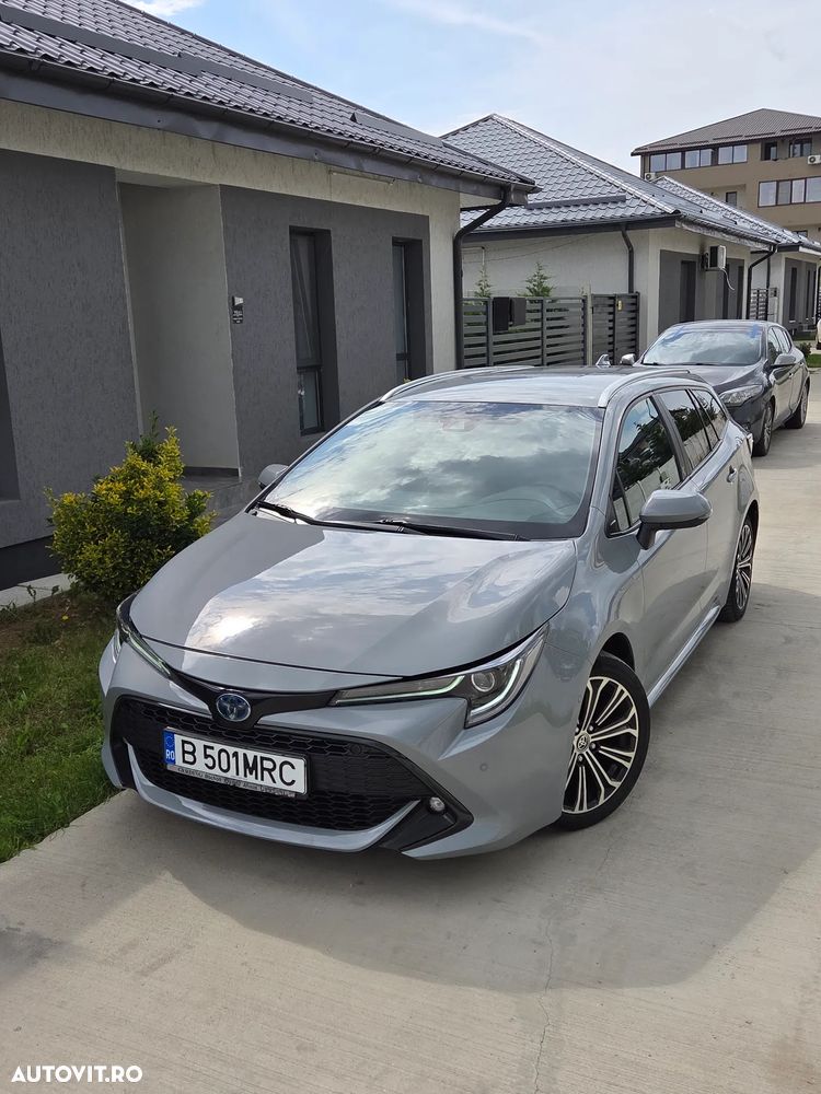 Toyota Corolla - 1