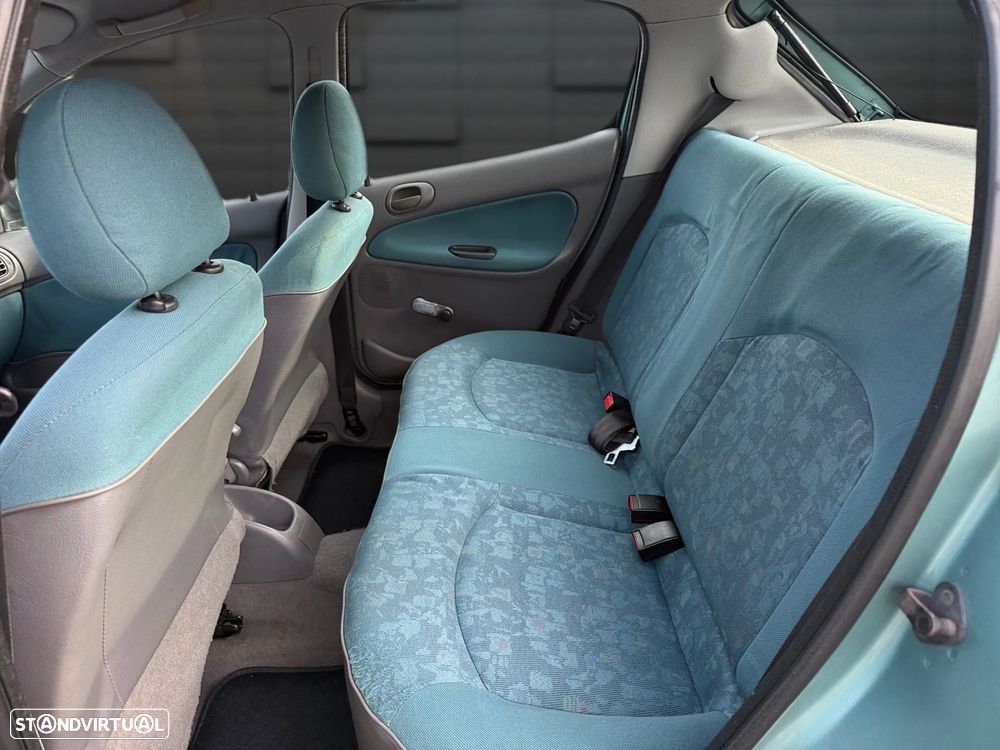 Peugeot 206 1.1 XT - 8