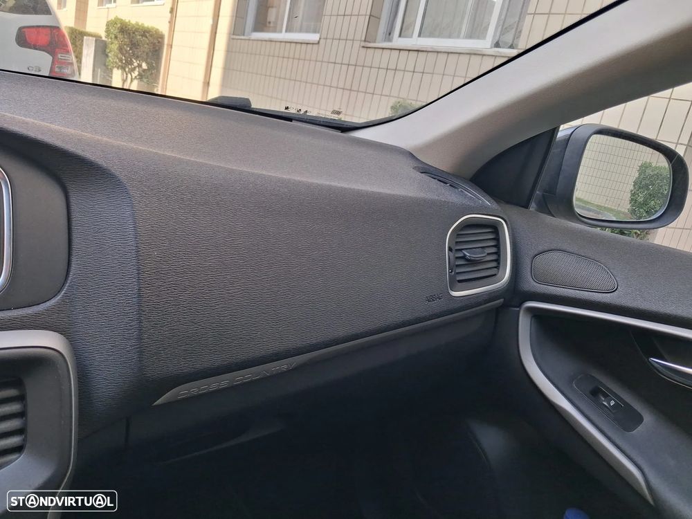 Volvo V40 2.0 D2 Kinetic - 8