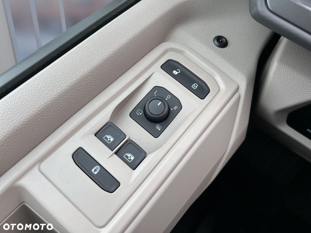 Volkswagen California - 30