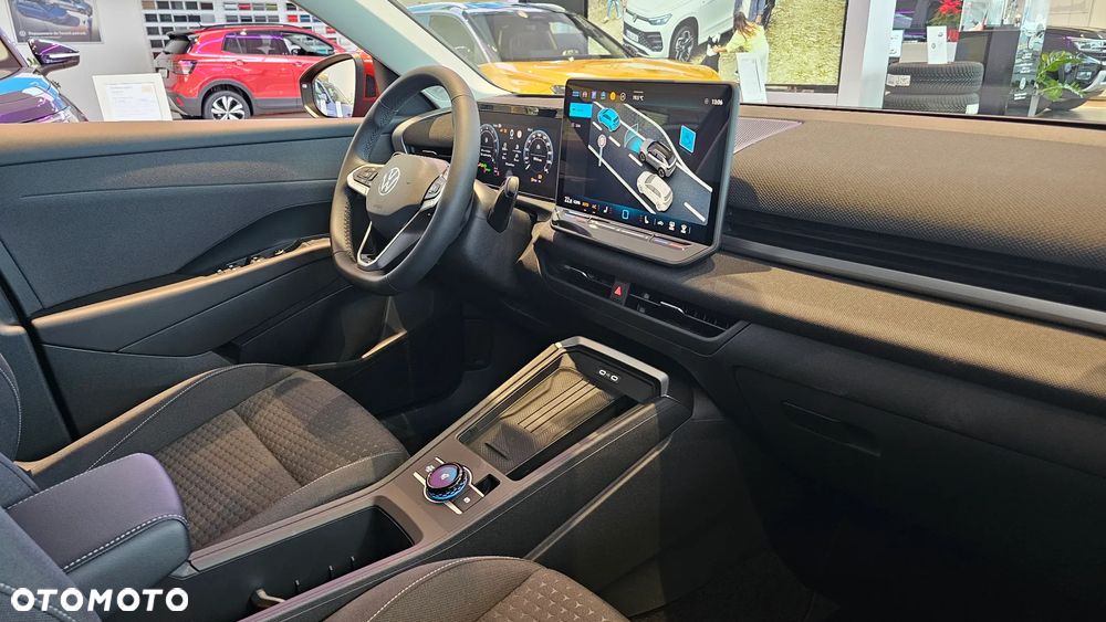 Volkswagen T-Roc - 19