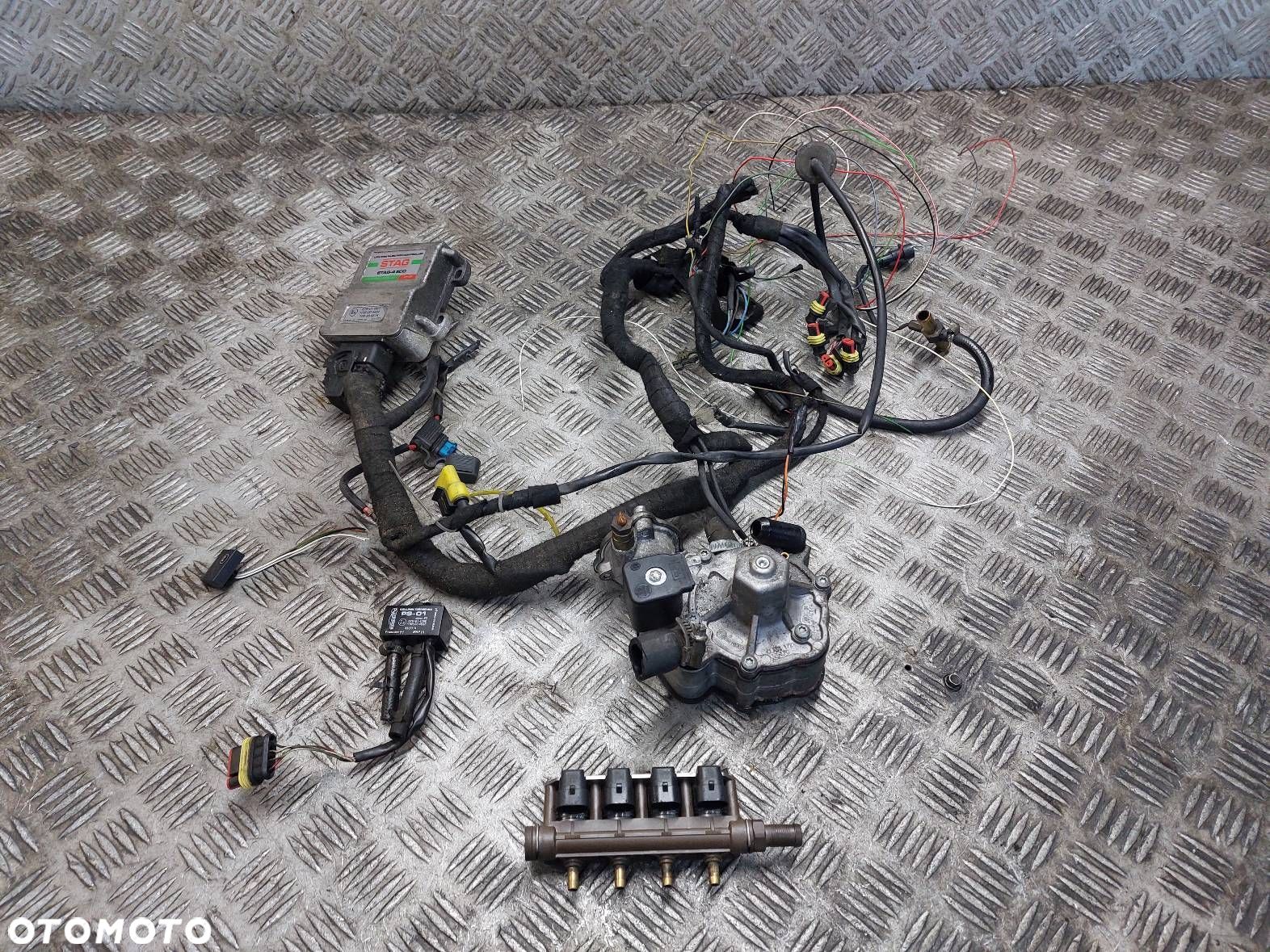 INSTALACJA GAZOWA LPG STAG-4 ECO STAG PS-01 STAG AC W02-4 TOMASETTO - 1