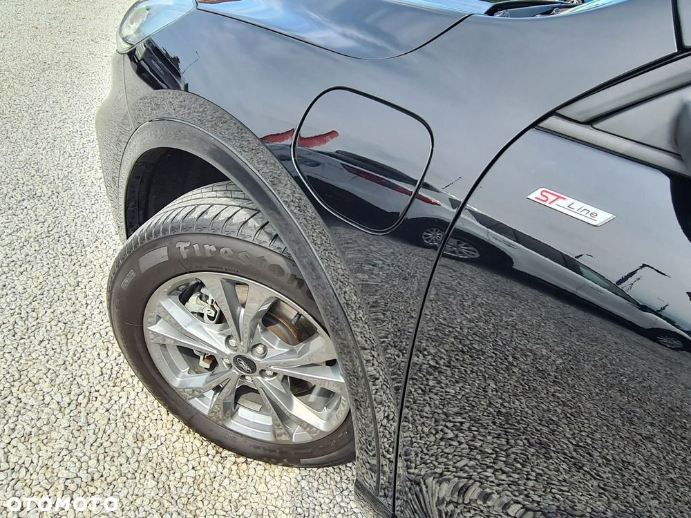 Ford Kuga 2.5 Duratec PHEV ST-LINE - 39
