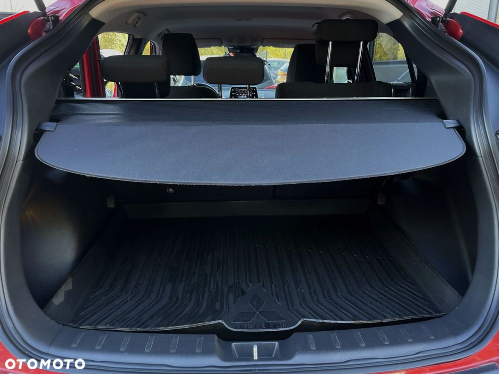 Mitsubishi Eclipse Cross 1.5 T Intense - 36