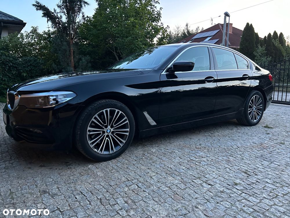 BMW Seria 5 518d Sport Line - 14