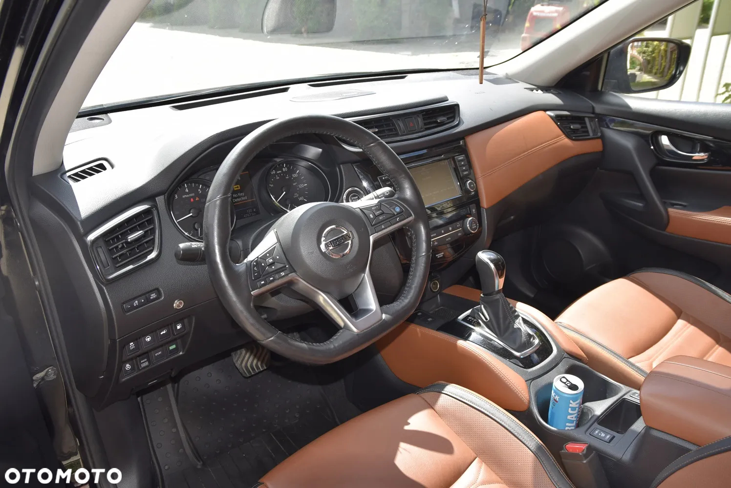 Nissan Rogue - 39