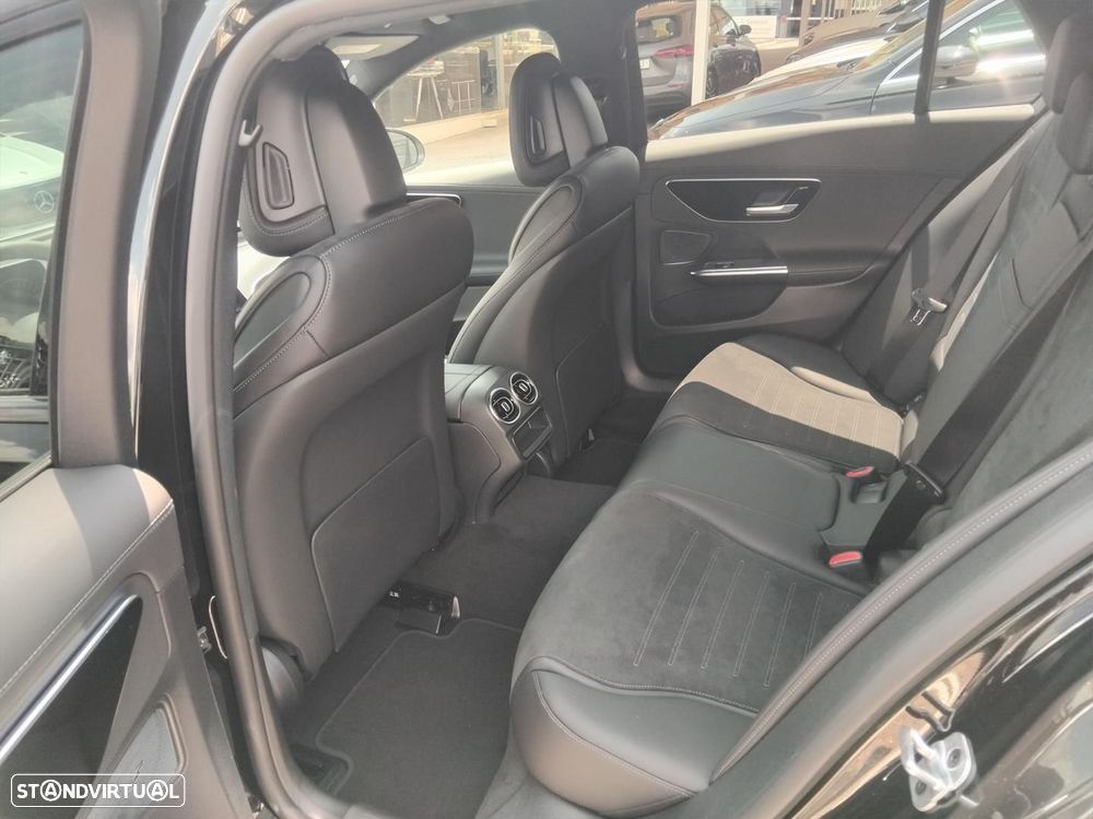 Mercedes-Benz C 300 e AMG Line - 10