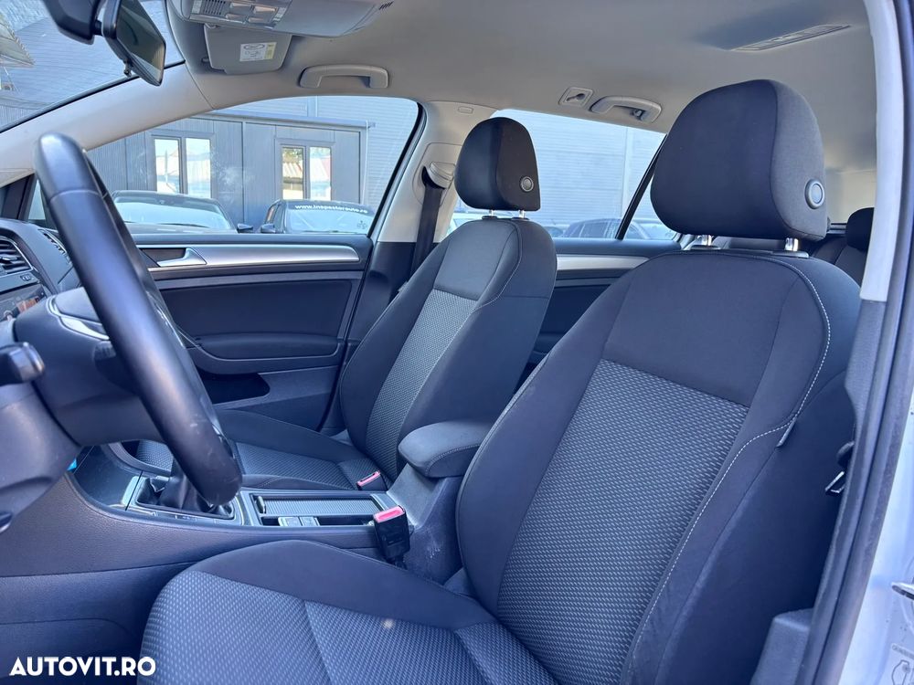 Volkswagen Golf 1.0 TSI BlueMotion Trendline - 20