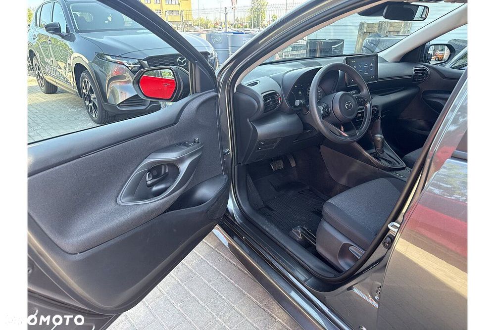 Mazda 2 - 6