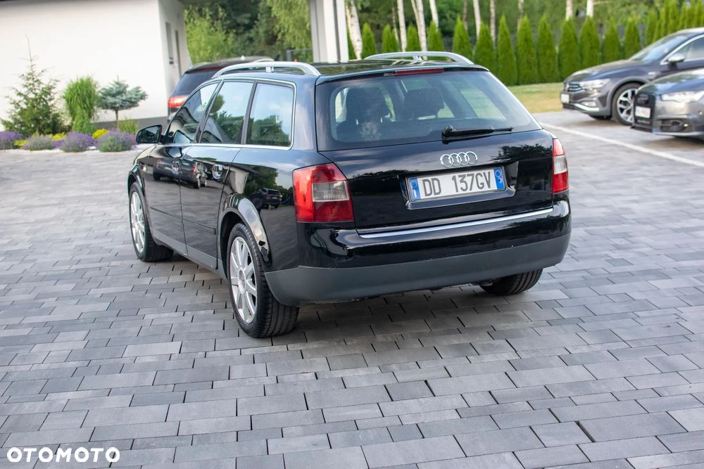 Audi A4 Avant - 17