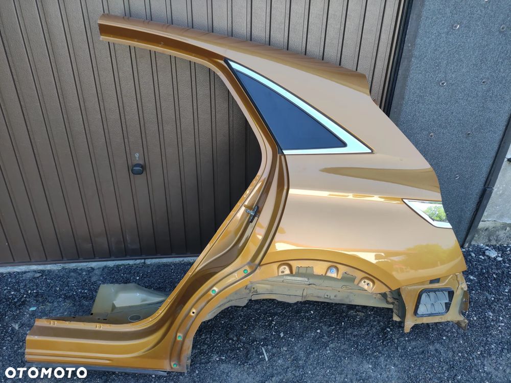 BŁOTNIK LEWY TYŁ DS7 CROSSBACK LIFT 22 ROK LAKIER ENZ