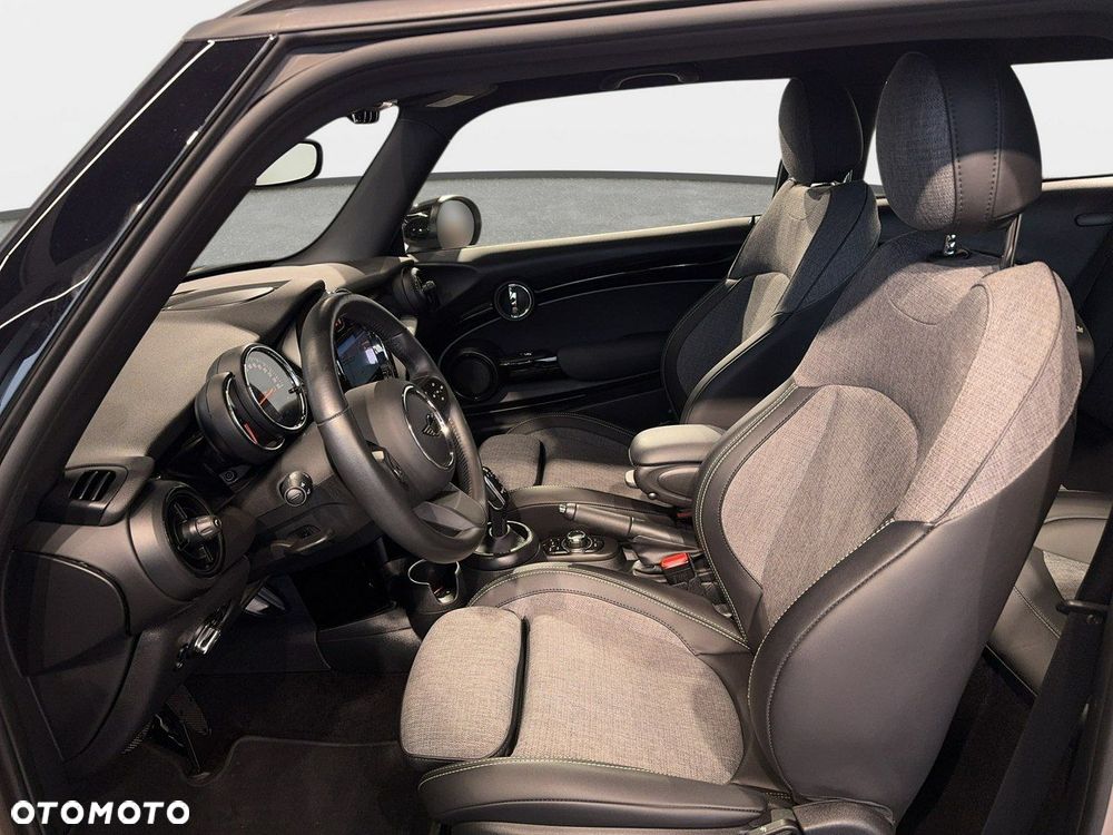 MINI Cooper - 13