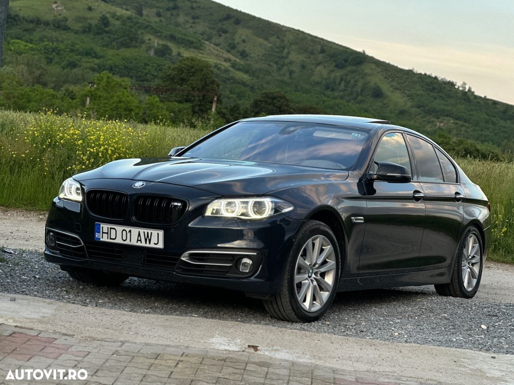 BMW Seria 5 530d xDrive AT - 9