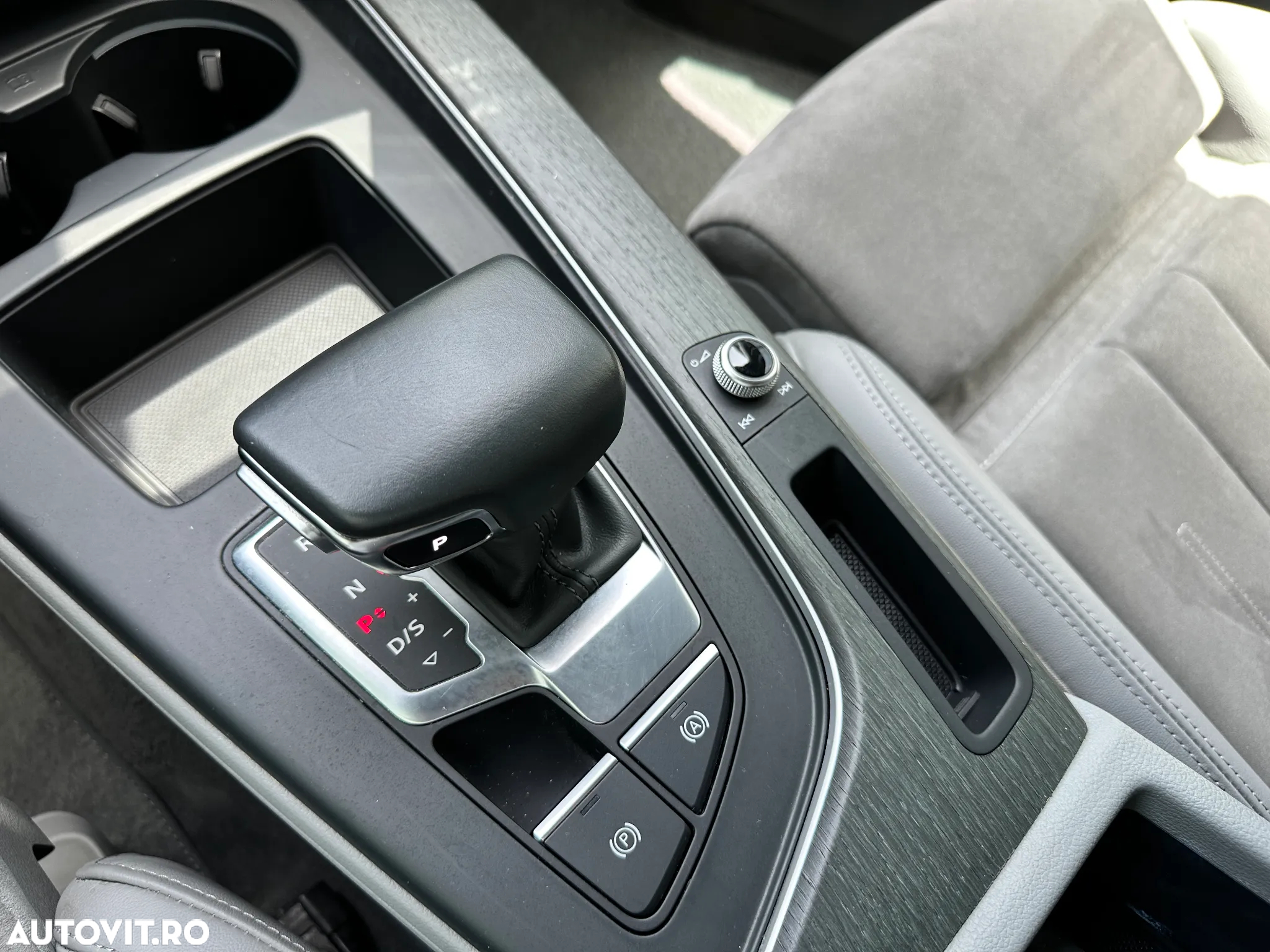 Audi A4 Allroad 2.0 TDI Quattro S tronic - 12