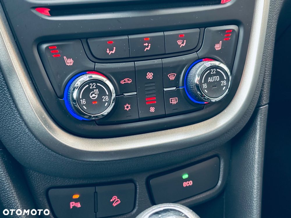 Opel Mokka 1.4 T Cosmo S&S - 33