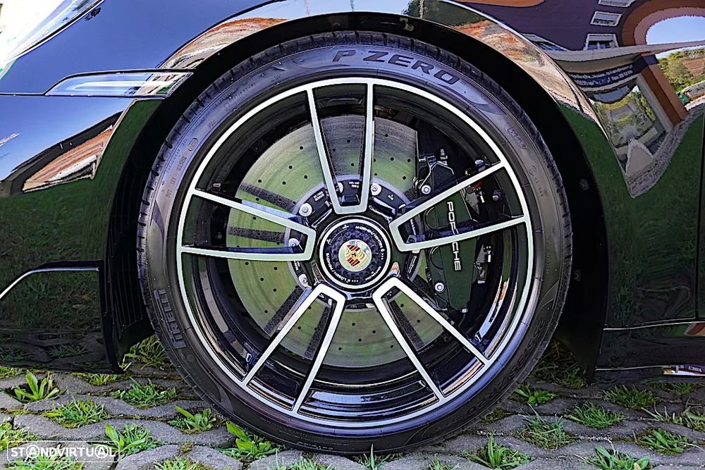 Porsche 911 (992) Turbo S PDK - 15