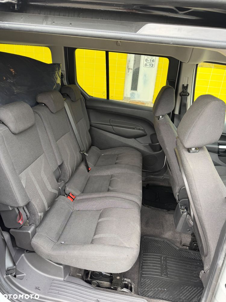 Ford Tourneo Connect 1.5 TDCi Start-Stop Titanium - 17