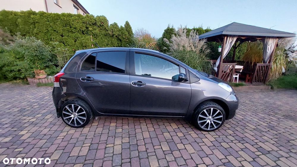 Toyota Yaris 1.0 Sol - 3