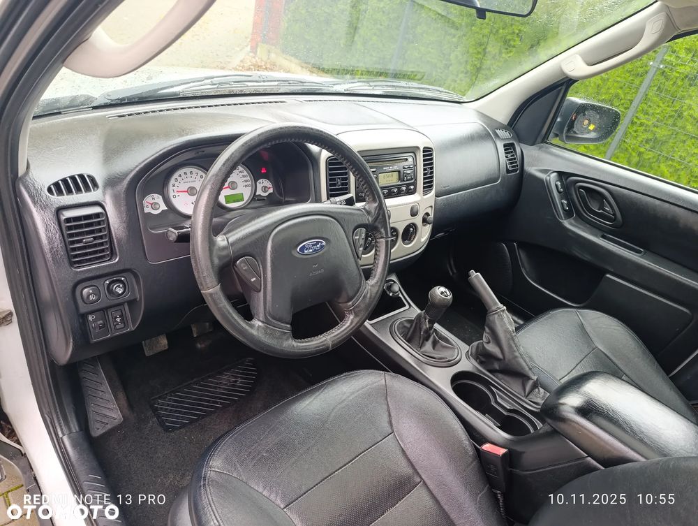 Ford Maverick Highclass - 12