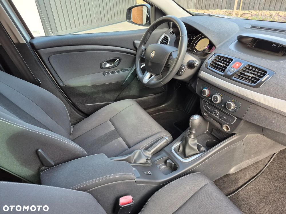 Renault Megane 1.6 16V Expression Euro5 - 19
