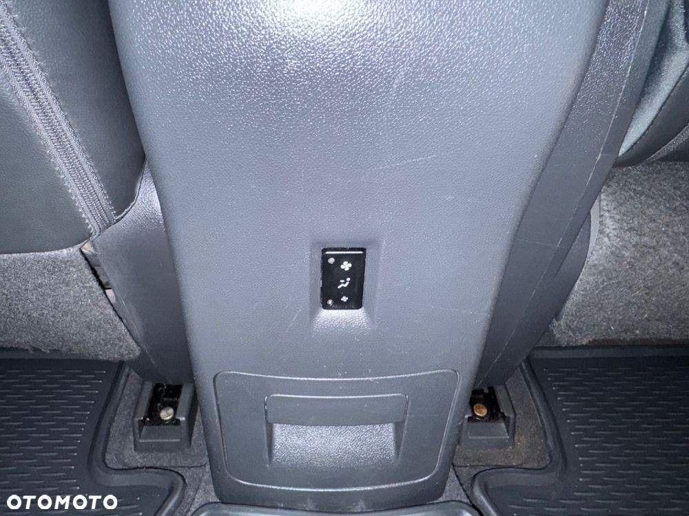 Renault Koleos 2.0 dCi FAP 4x4 Bose Edition - 31
