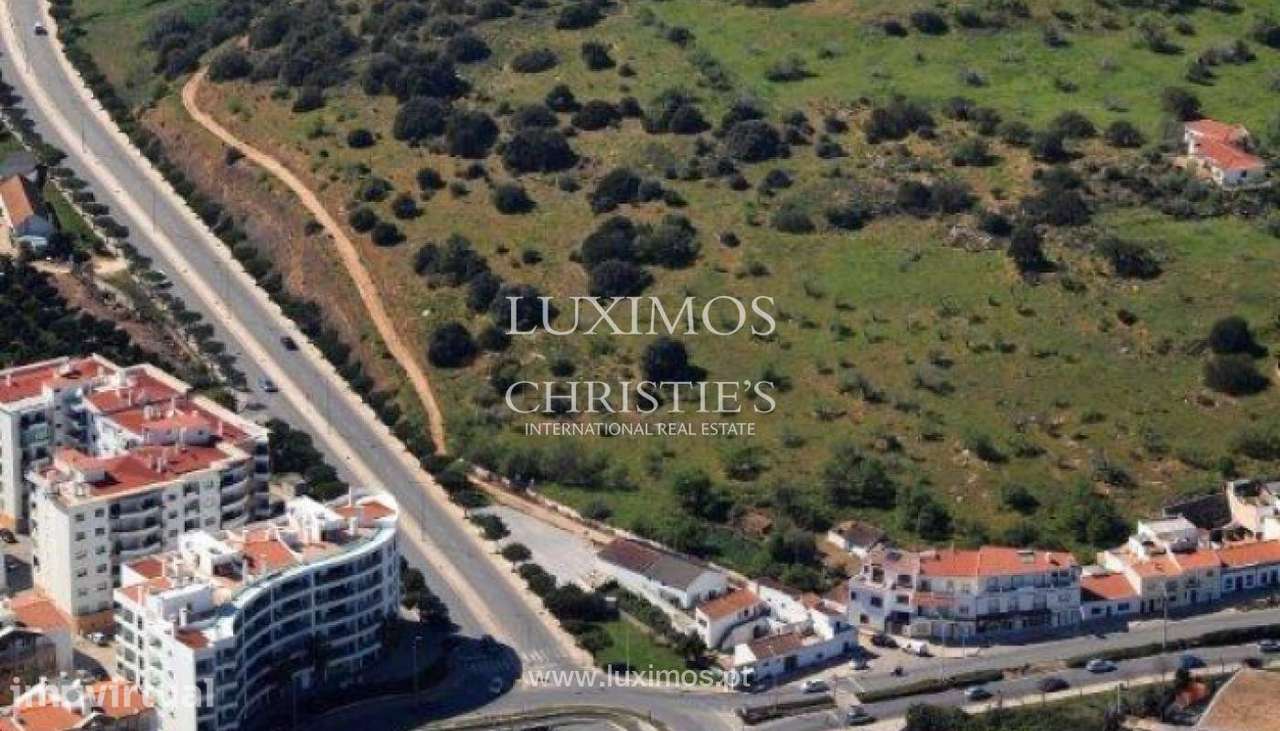 Terreno parcelado em lotes para venda, em Lagos, Algarve - Grande imagem: 2/17