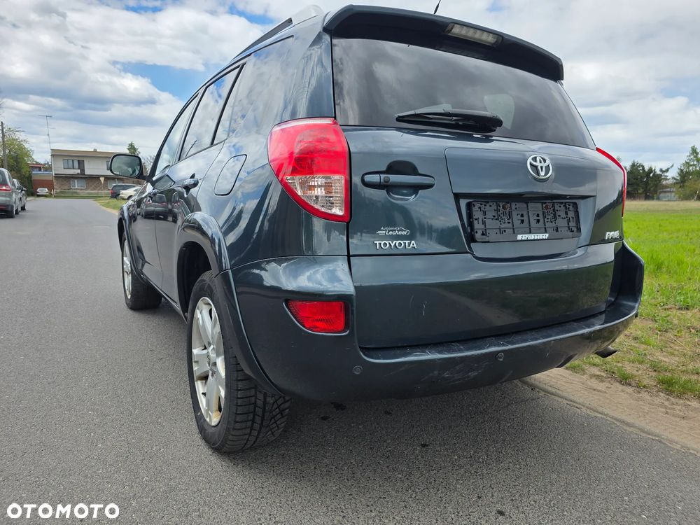 Toyota RAV4 2.2 D-CAT 4x4 Executive - 10