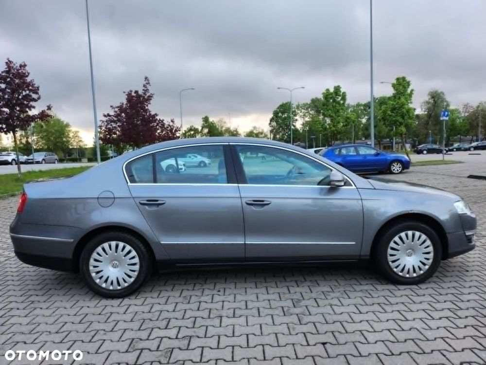 Volkswagen Passat - 7