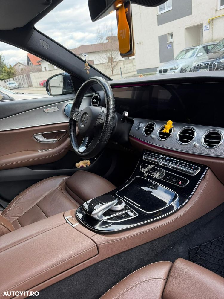 Mercedes-Benz E - 14