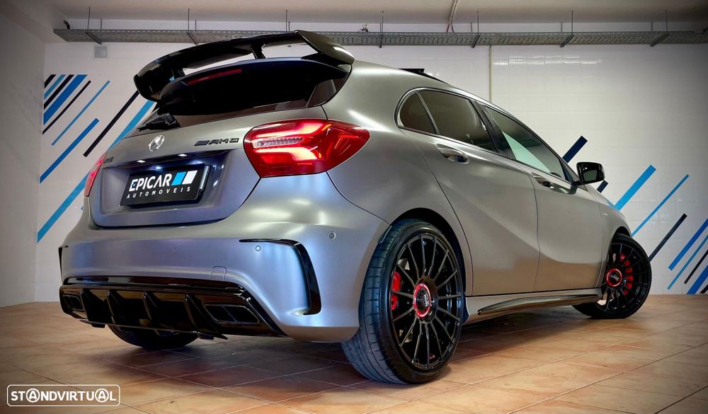Mercedes-Benz A 45 AMG 4Matic Speedshift 7G-DCT - 52