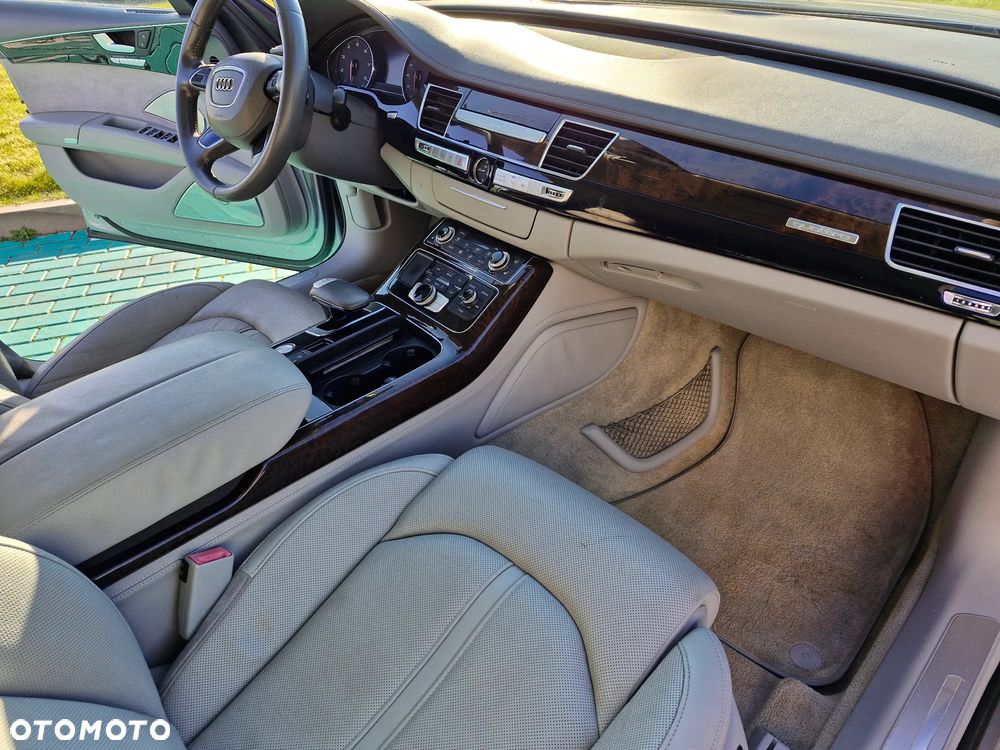 Audi A8 4.2 FSI Quattro tiptronic Langversion - 12