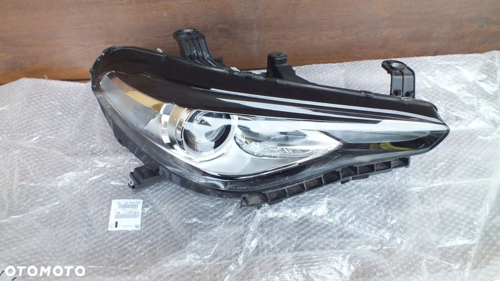 Lampa przednia prawa Xenon Alfa Romeo Giulia 50557244 - 2