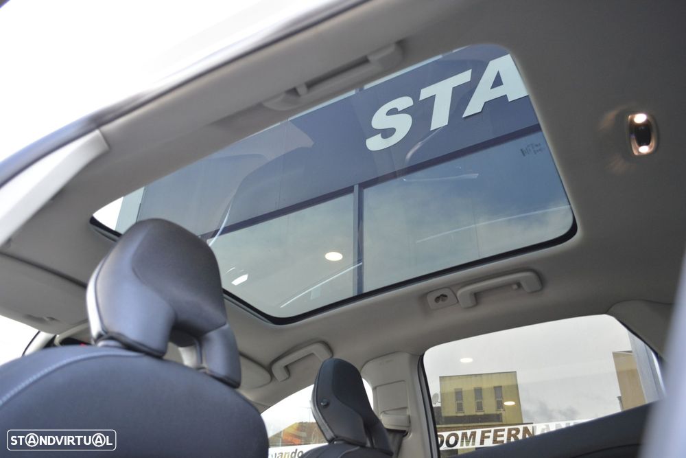 Volvo V40 1.6 D2 Momentum Eco - 14