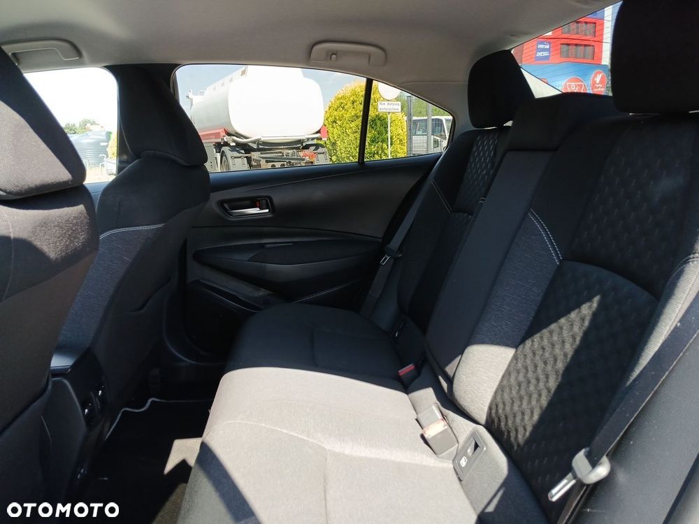 Toyota Corolla 1.8 Hybrid Style - 14