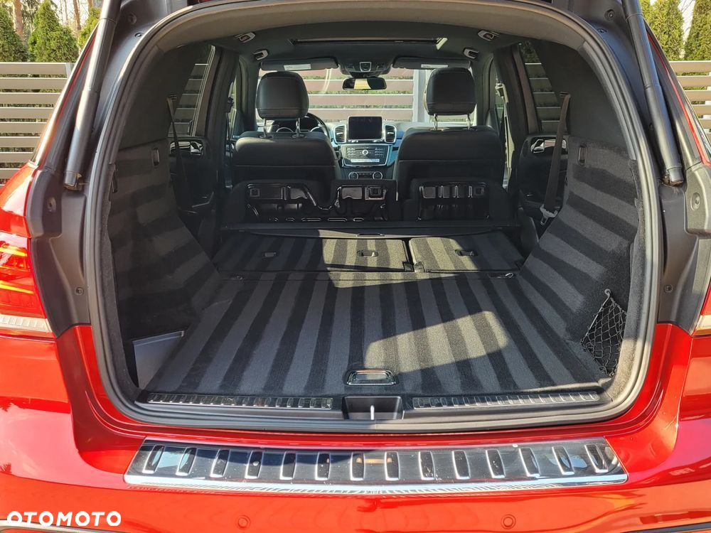 Mercedes-Benz GLE - 28