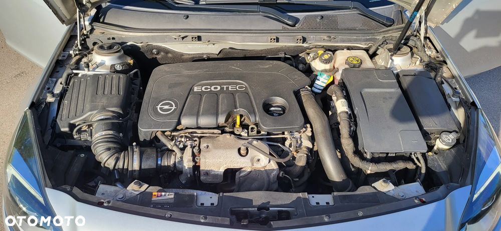 Opel Insignia 1.6 CDTI Exclusive S&S Eco - 11