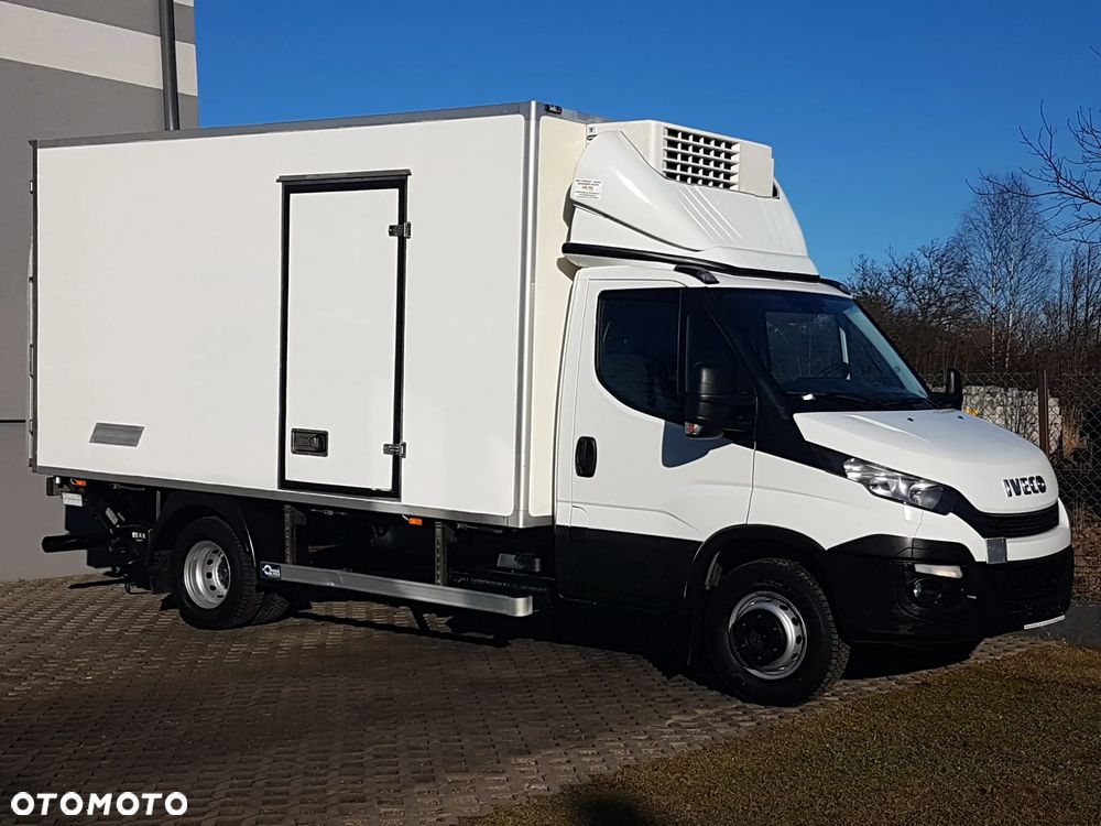 Iveco DAILY 72-180 WINDA 8EP CHŁODNIA AGREGAT IZOTERMA 4,21x2,09x2,10 GRZANIE THERMO KING V-500 MAX DMC 7,2 TONY - 1