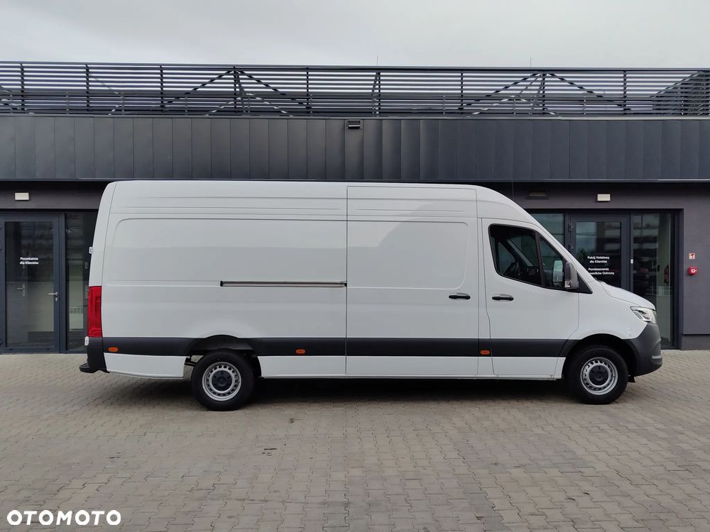 Mercedes-Benz Sprinter 317 CDI Furgon PRO długi 4325 mm L3H2 - 9