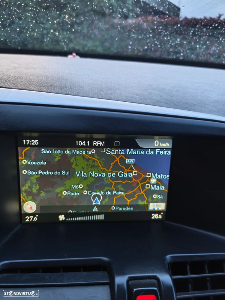 Volvo XC 60 2.0 D4 R-Design Summum - 12