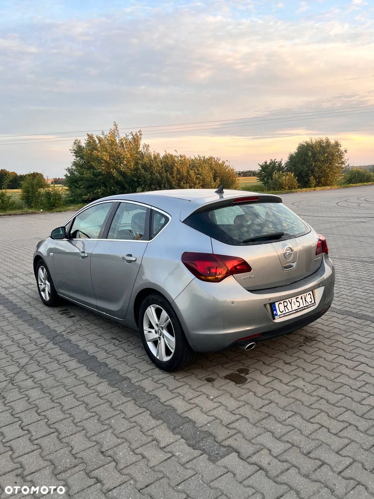 Opel Astra IV 1.6 Sport - 3
