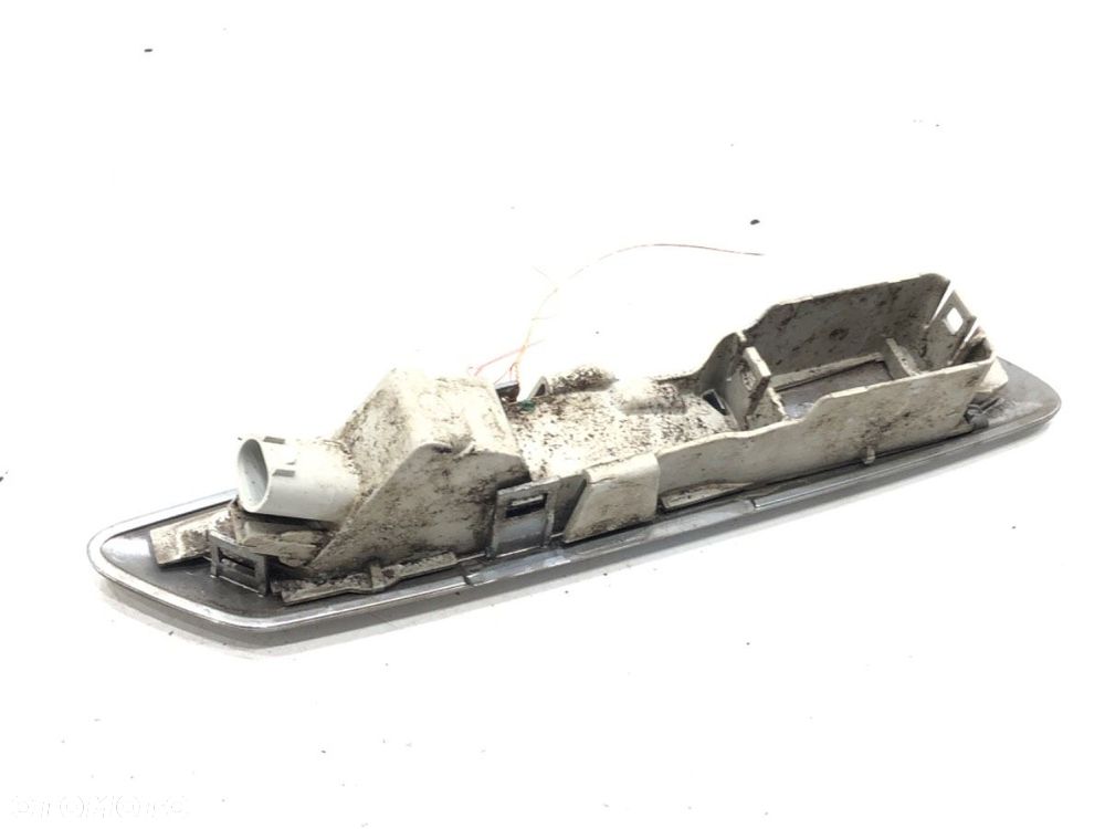 KIERUNKOWSKAZ PRAWY PRZÓD - 52.00 PLN - BMW 5 Touring (F11) 2009 - 2017 520 d 135 kW [184 KM] olej - 3