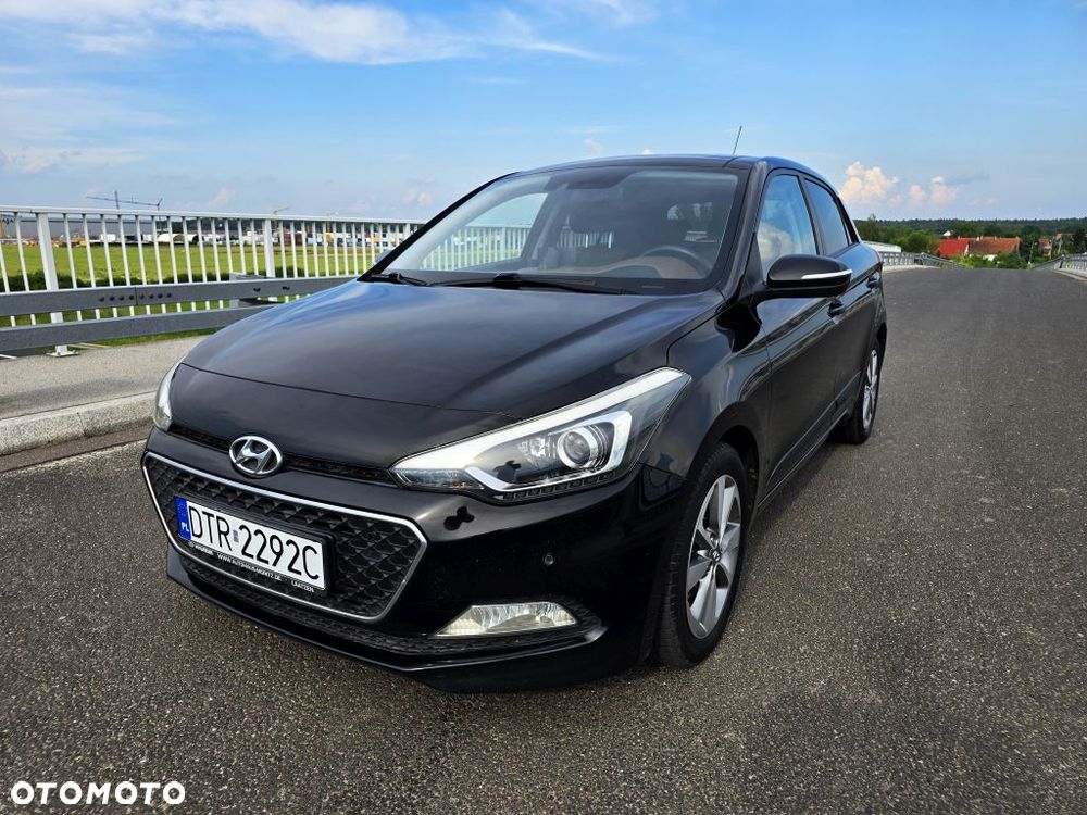 Hyundai i20 1.4 CRDI Active YES Plus - 9