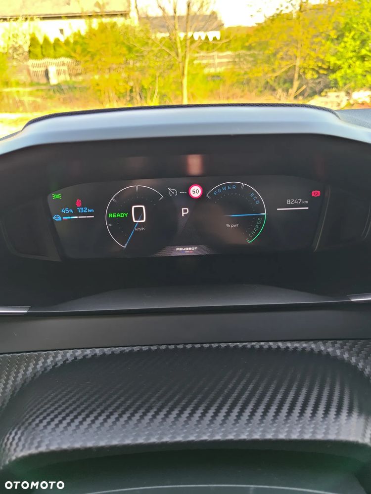 Peugeot 208 Elektromotor 136 Allure - 26