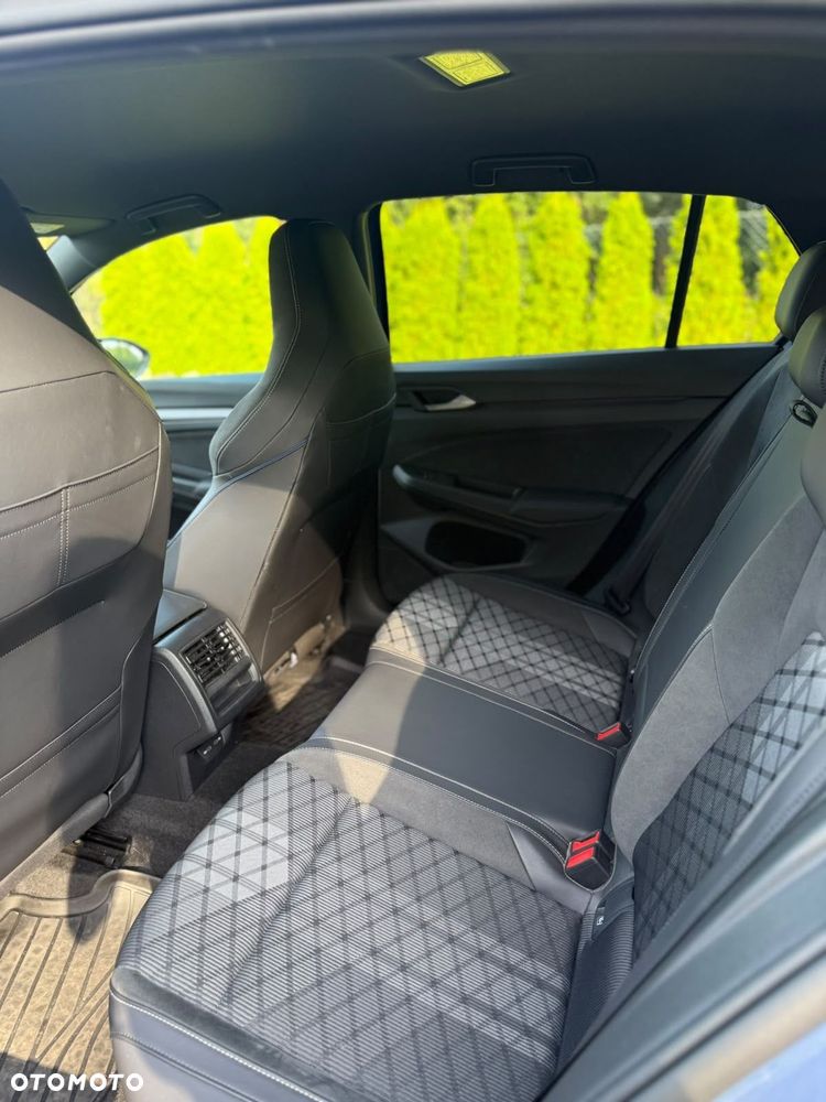 Volkswagen Golf 1.5 eTSI mHEV R-Line Plus DSG - 5