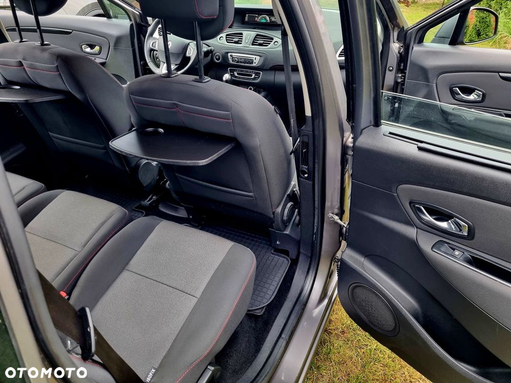 Renault Grand Scenic - 35