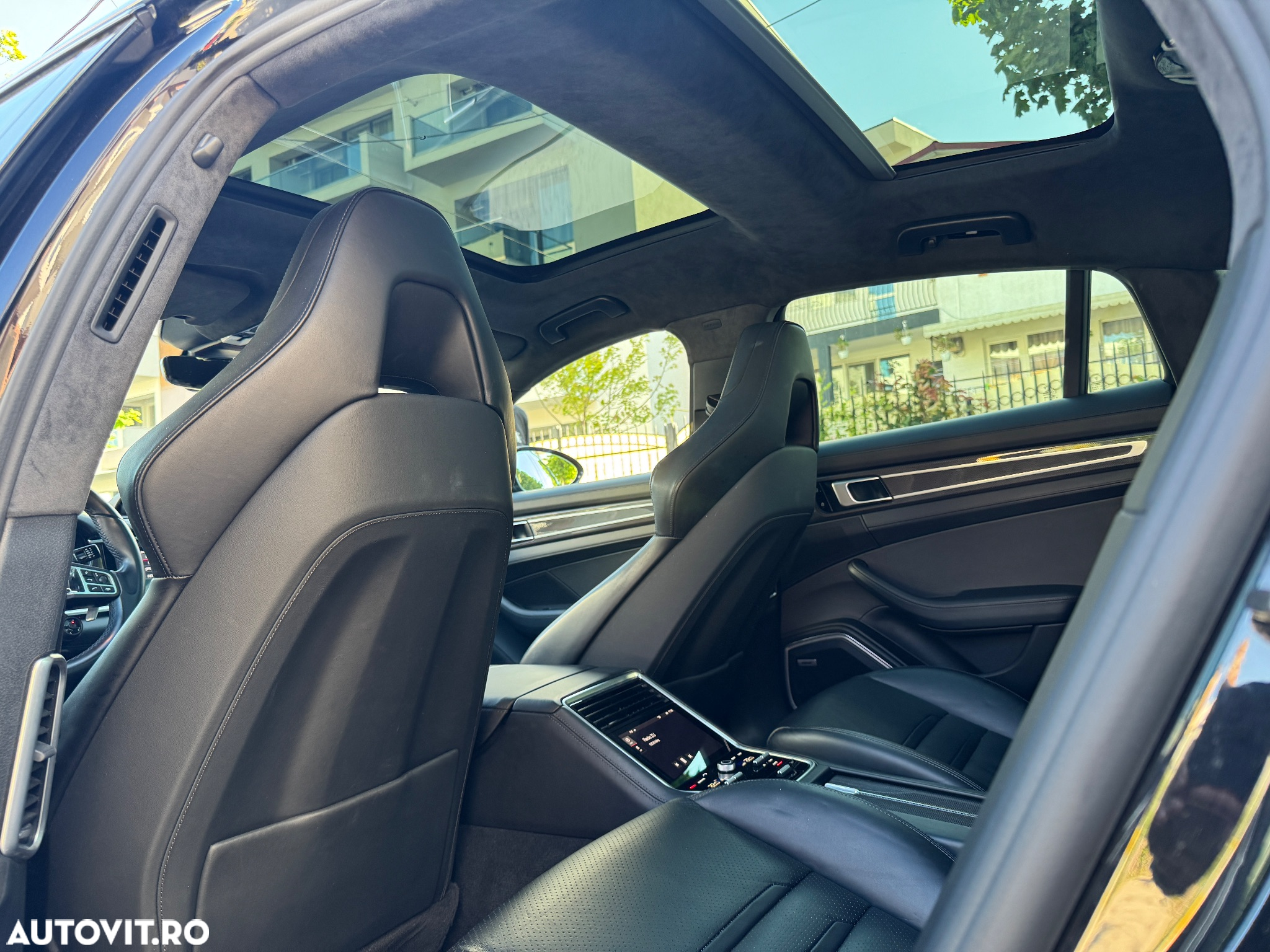 Porsche Panamera Turbo - 23
