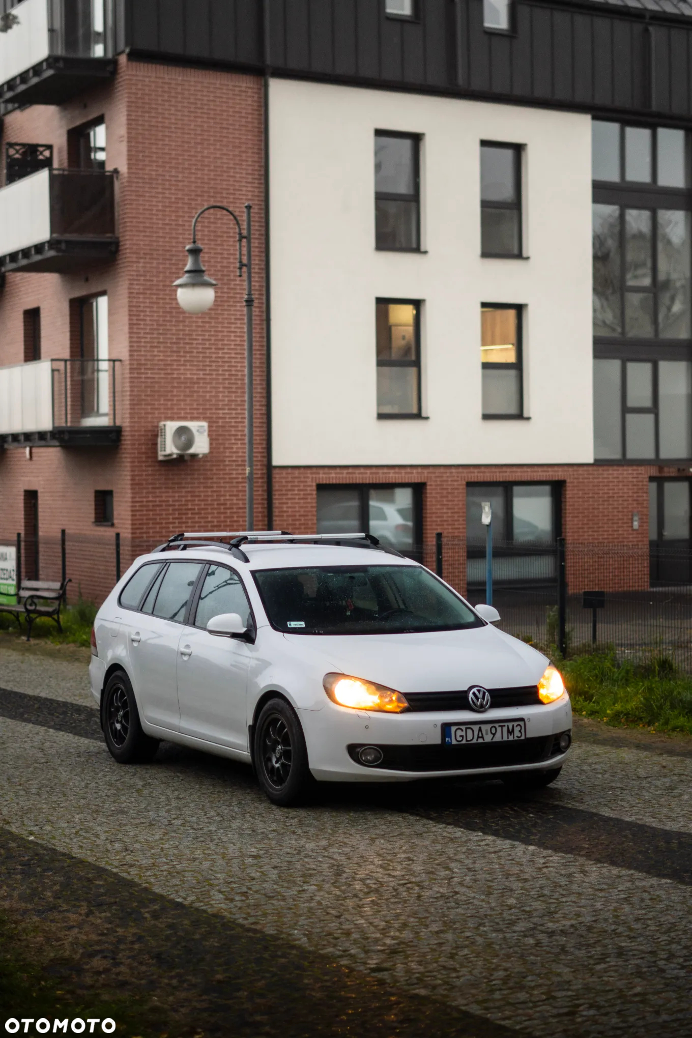 Volkswagen Golf VI 1.6 TDI Trendline - 22