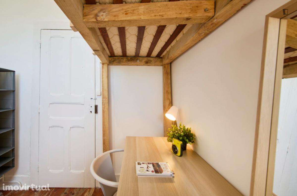 Quarto - localizado em São Bento Lisbon - Grande imagem: 5/32