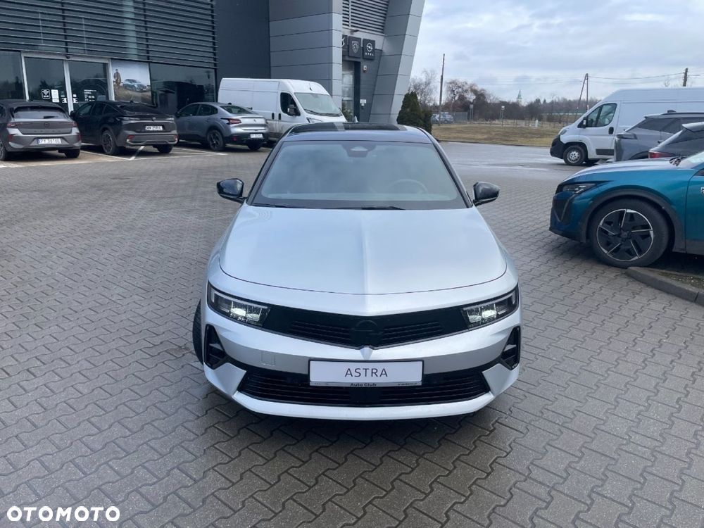 Opel Astra - 4