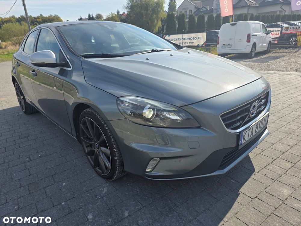 Volvo V40 - 2